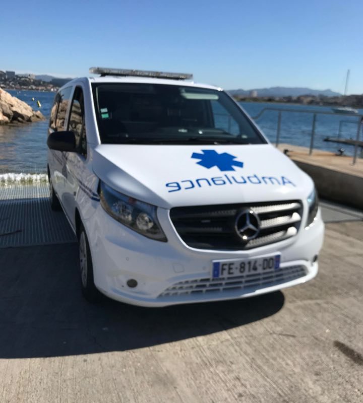 Ambulance Marseille la Timone